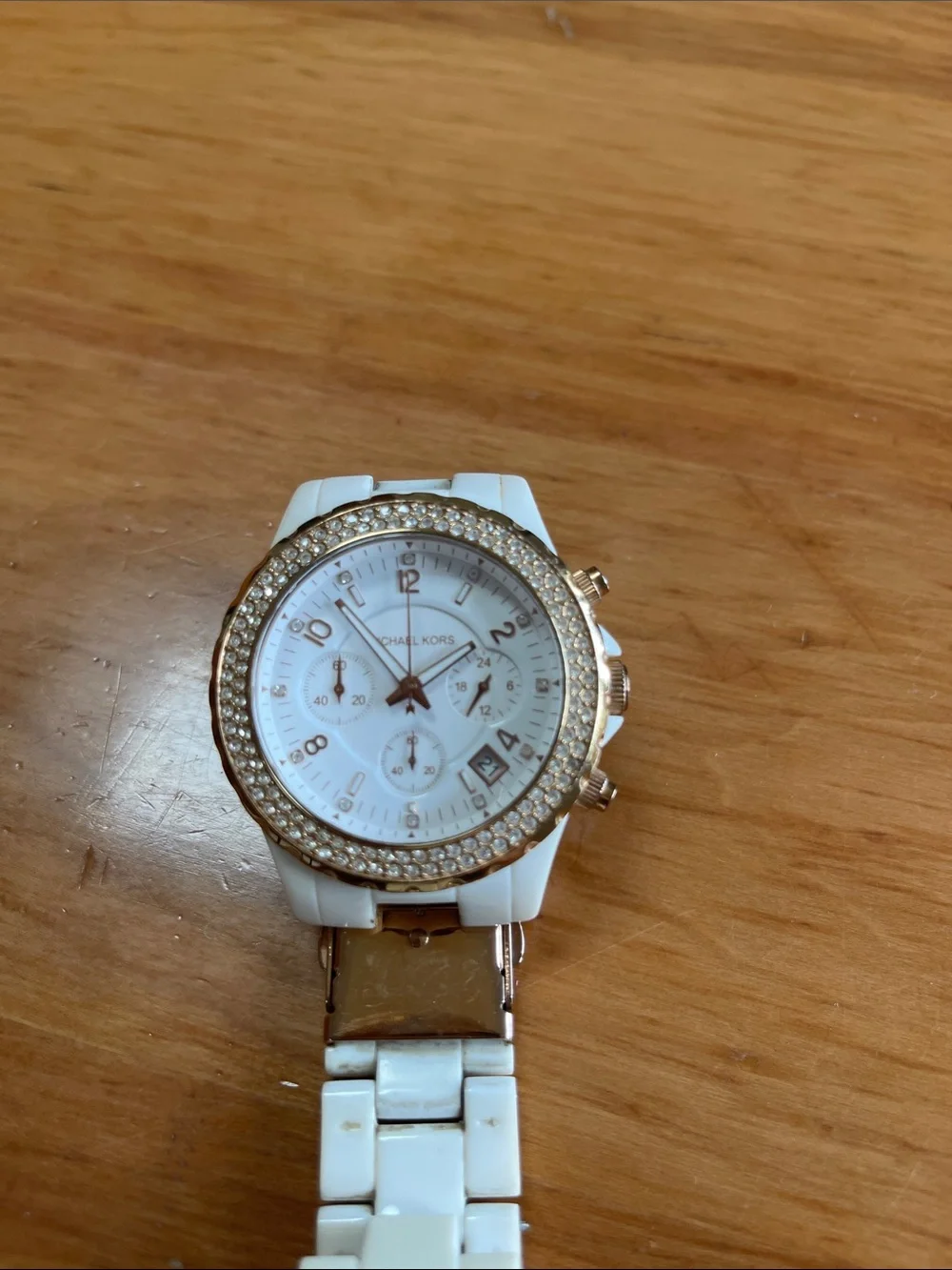 Michael Kors White and Gold Crystal Bezel Women's Watch
